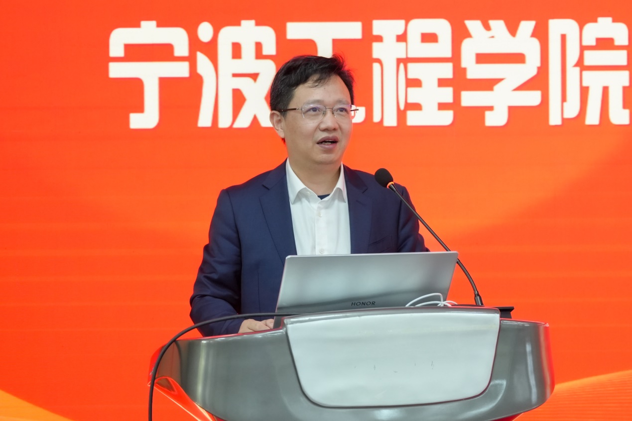 说明: D:\工程学院工作\学生处相关工作\宣传工作相关\新闻稿\20251126\精选\01902f377adb03df164e9488474130dc.jpg